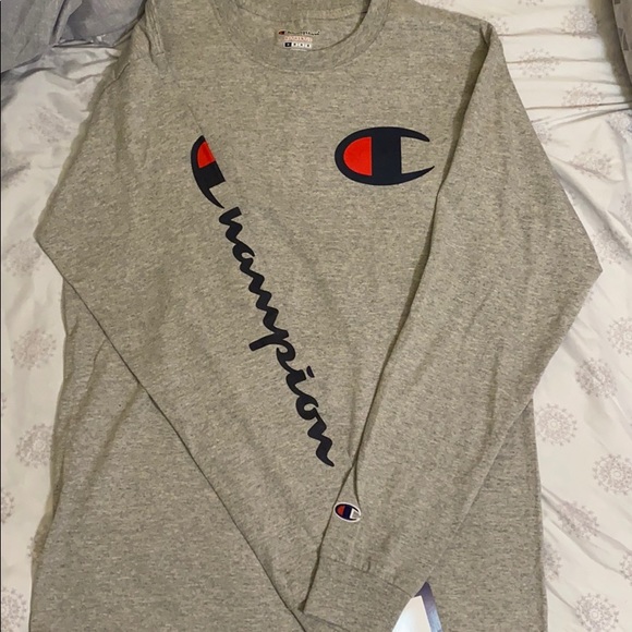 Champion Tops - Champion long sleeve